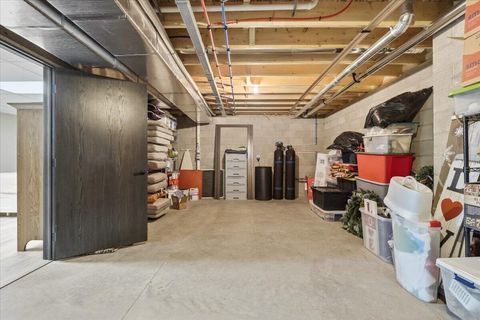 Tiny photo for 353 Valleybrook Circle, Howard, OH 43028 (MLS # 226012311)