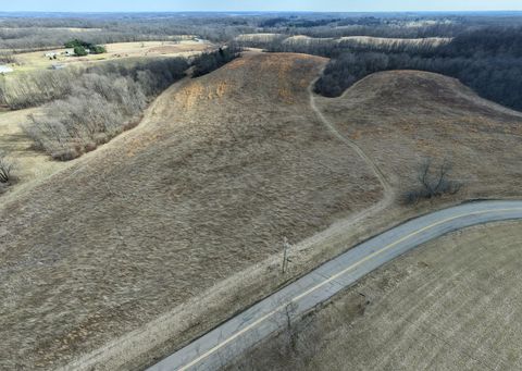 Tiny photo for 6040 Pinecrest Drive, Zanesville, OH 43701 (MLS # 226007009)