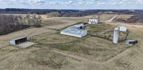 Tiny photo for 6040 Pinecrest Drive, Zanesville, OH 43701 (MLS # 226007009)