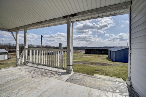 Tiny photo for 6040 Pinecrest Drive, Zanesville, OH 43701 (MLS # 226007009)