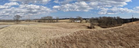 Tiny photo for 6040 Pinecrest Drive, Zanesville, OH 43701 (MLS # 226007009)