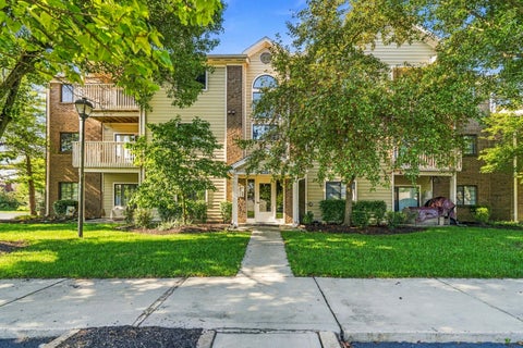 Photo of 6823 Meadow Creek Drive 208 #208, Columbus, OH 43235 (MLS # 226035307)
