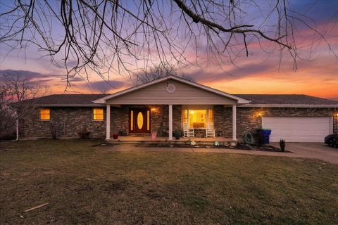 Photo of 11677 Todhunter Road, Leesburg, OH 45135 (MLS # 226004650)