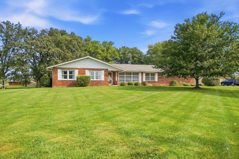 Photo of 315 Simpson Road, London, OH 43140 (MLS # 226034341)