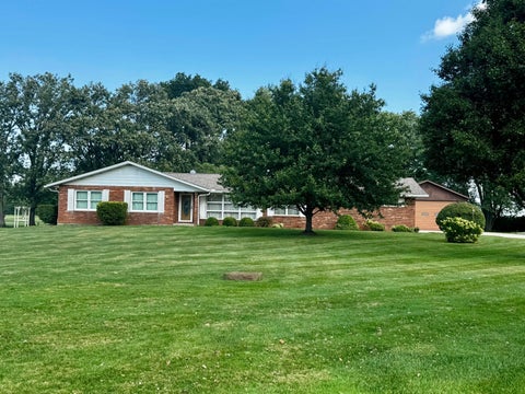 Photo of 315 Simpson Road, London, OH 43140 (MLS # 226034341)