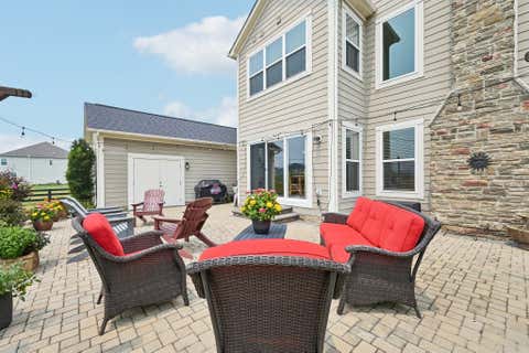 Tiny photo for 727 Regency Bend, Delaware, OH 43015 (MLS # 226028110)