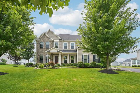 Tiny photo for 727 Regency Bend, Delaware, OH 43015 (MLS # 226028110)