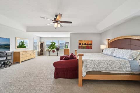 Tiny photo for 727 Regency Bend, Delaware, OH 43015 (MLS # 226028110)