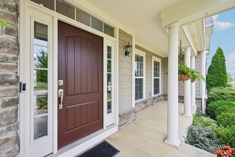 Tiny photo for 727 Regency Bend, Delaware, OH 43015 (MLS # 226028110)