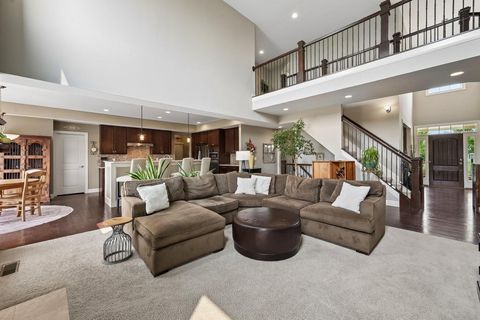 Tiny photo for 727 Regency Bend, Delaware, OH 43015 (MLS # 226028110)
