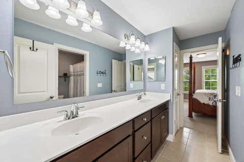 Tiny photo for 727 Regency Bend, Delaware, OH 43015 (MLS # 226028110)