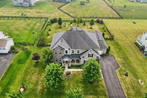 Tiny photo for 727 Regency Bend, Delaware, OH 43015 (MLS # 226028110)