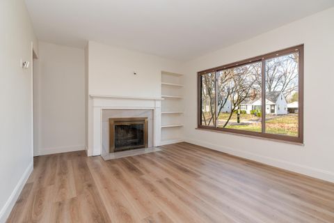 Tiny photo for 2135 Wesleyan Drive, Columbus, OH 43221 (MLS # 225044211)