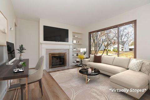 Tiny photo for 2135 Wesleyan Drive, Columbus, OH 43221 (MLS # 225044211)