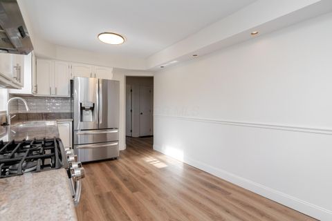 Tiny photo for 2135 Wesleyan Drive, Columbus, OH 43221 (MLS # 225044211)