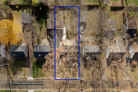 Tiny photo for 2135 Wesleyan Drive, Columbus, OH 43221 (MLS # 225044211)