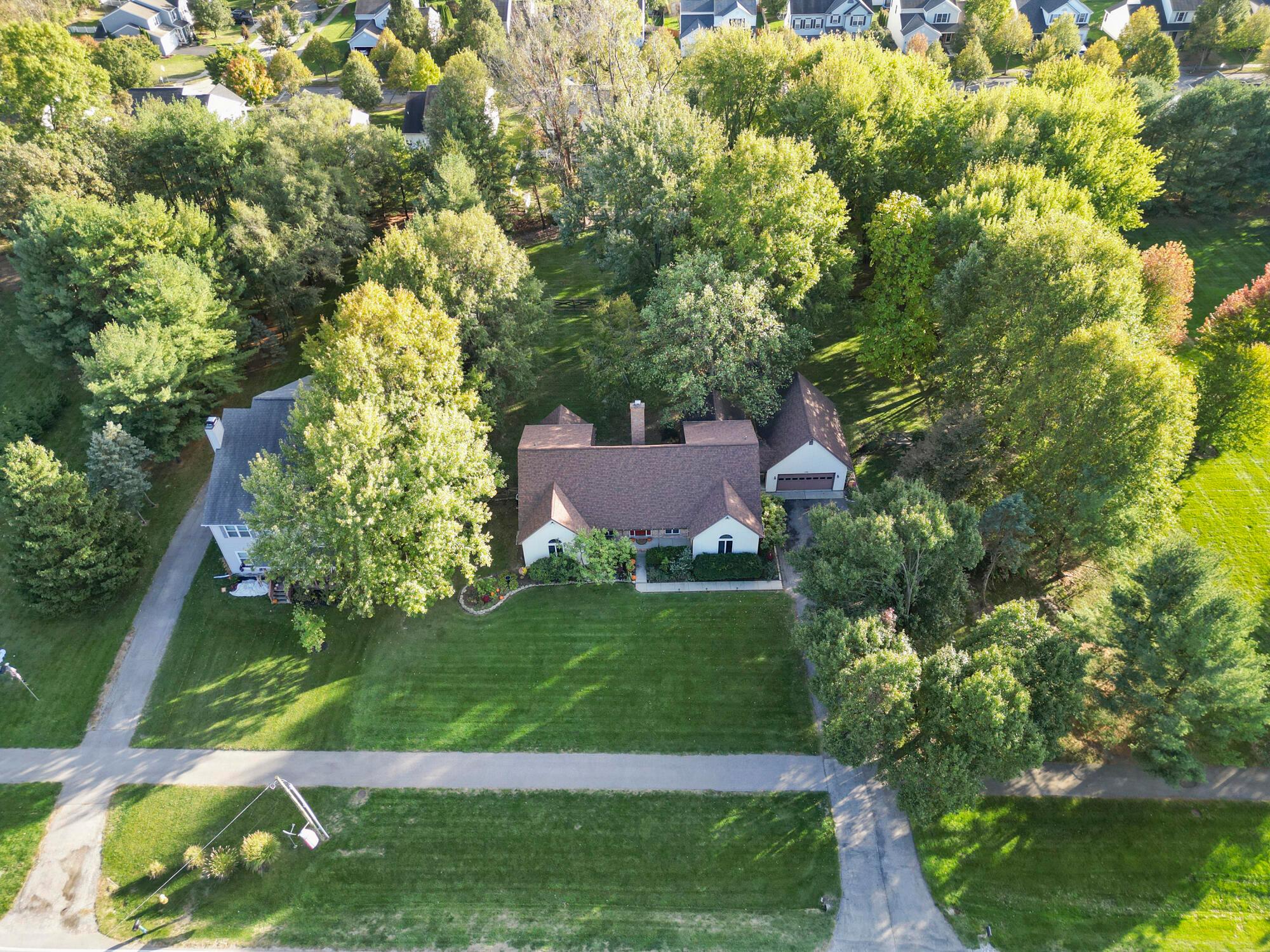 690 Cheshire Road, Delaware, Ohio image 6
