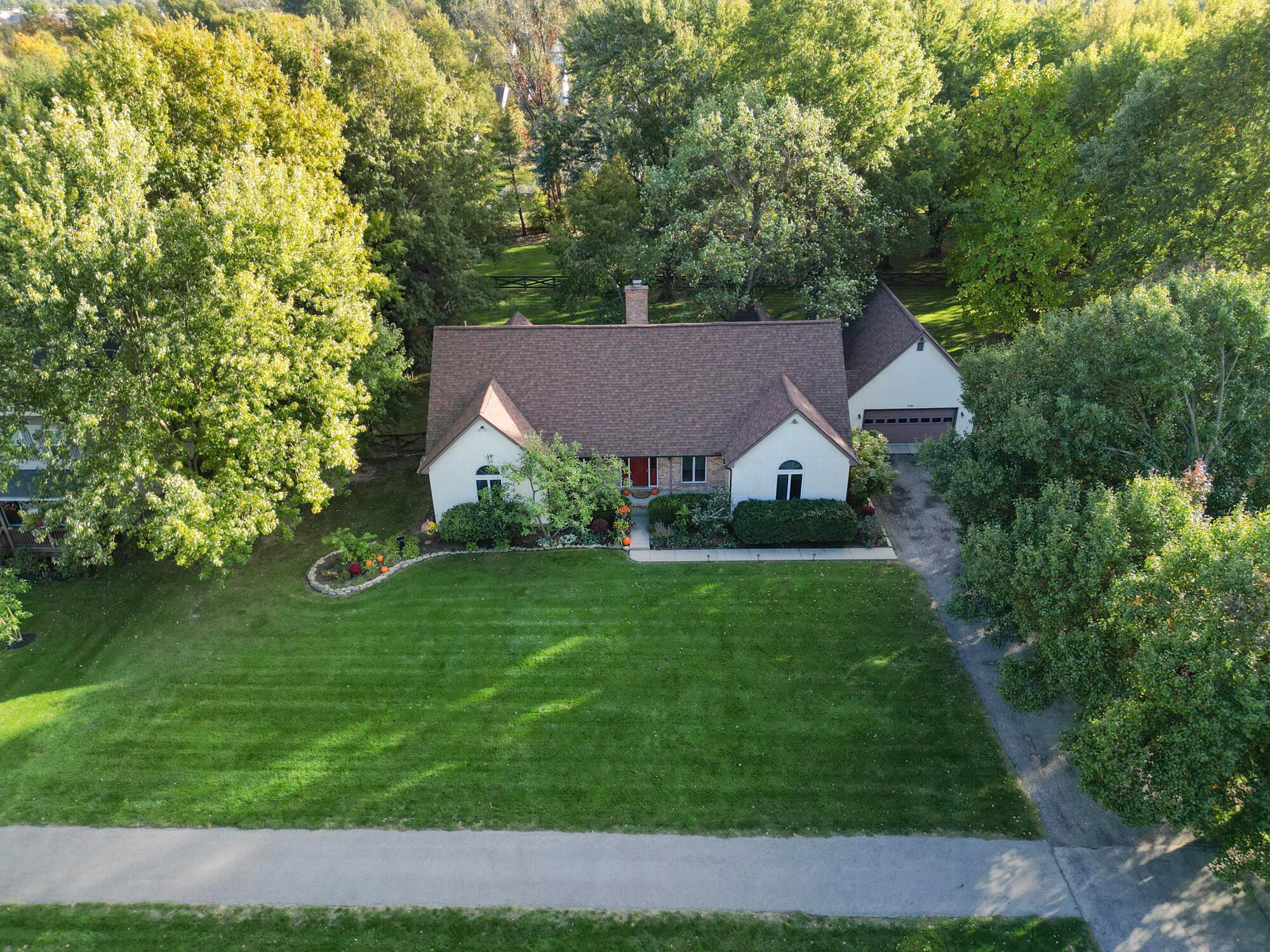 690 Cheshire Road, Delaware, Ohio image 5