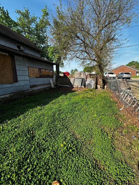 Tiny photo for 20 Conley Avenue, Newark, OH 43055 (MLS # 226015048)