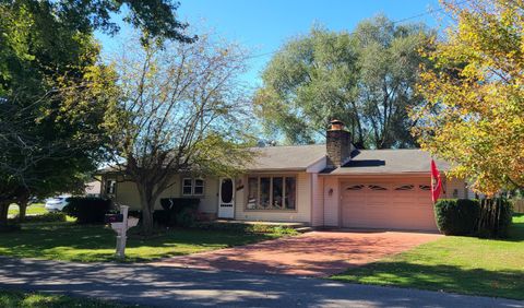 Photo of 1495 Kenarbre Drive, Newark, OH 43055 (MLS # 225037952)