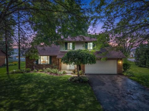 Photo of 11 Roma Court SW, Etna, OH 43062 (MLS # 226024666)
