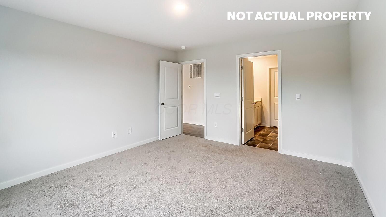 2220 Overlook Way, Newark, Ohio image 17