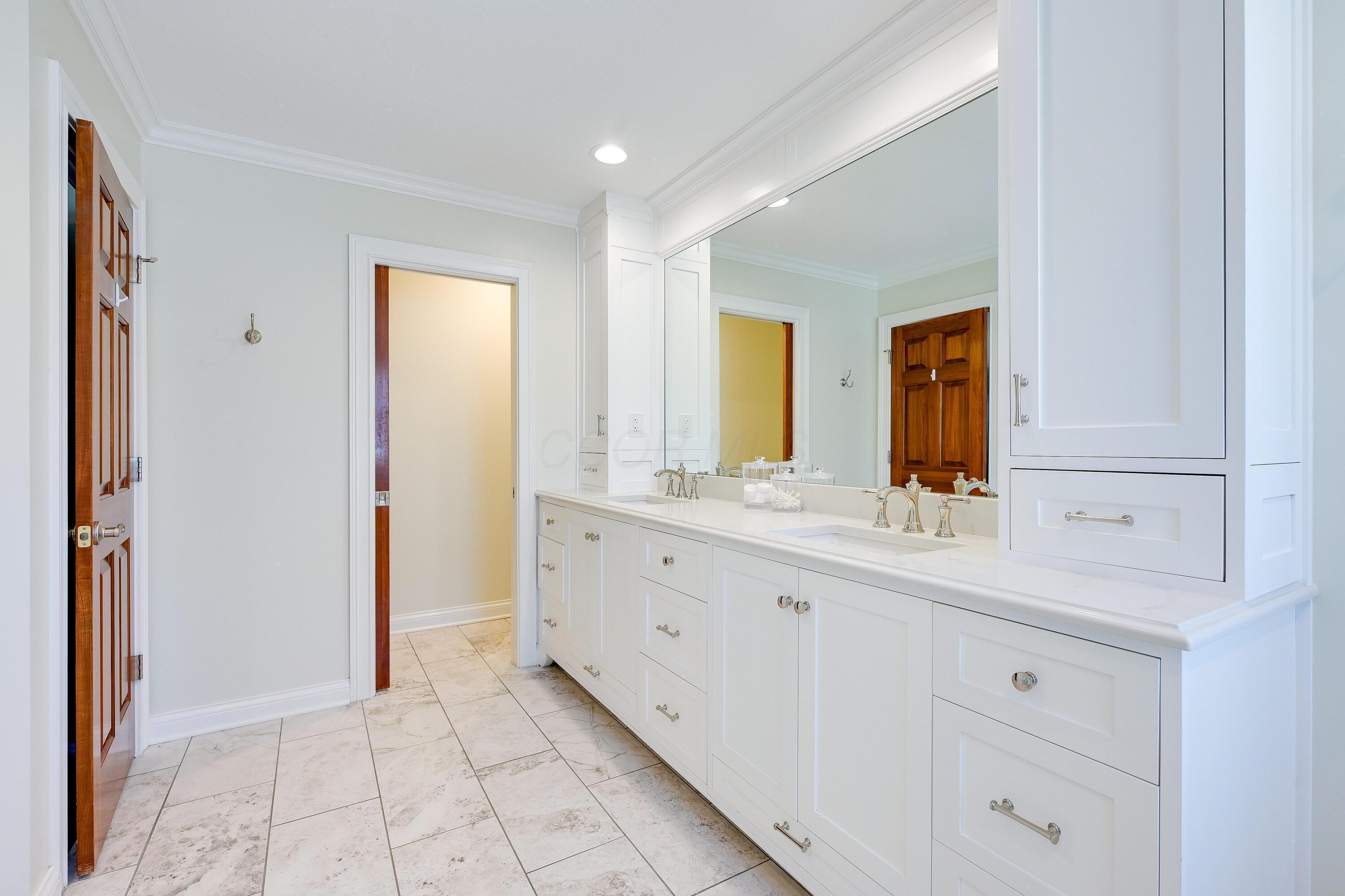 126 Cressingham Lane, Powell, Ohio image 39