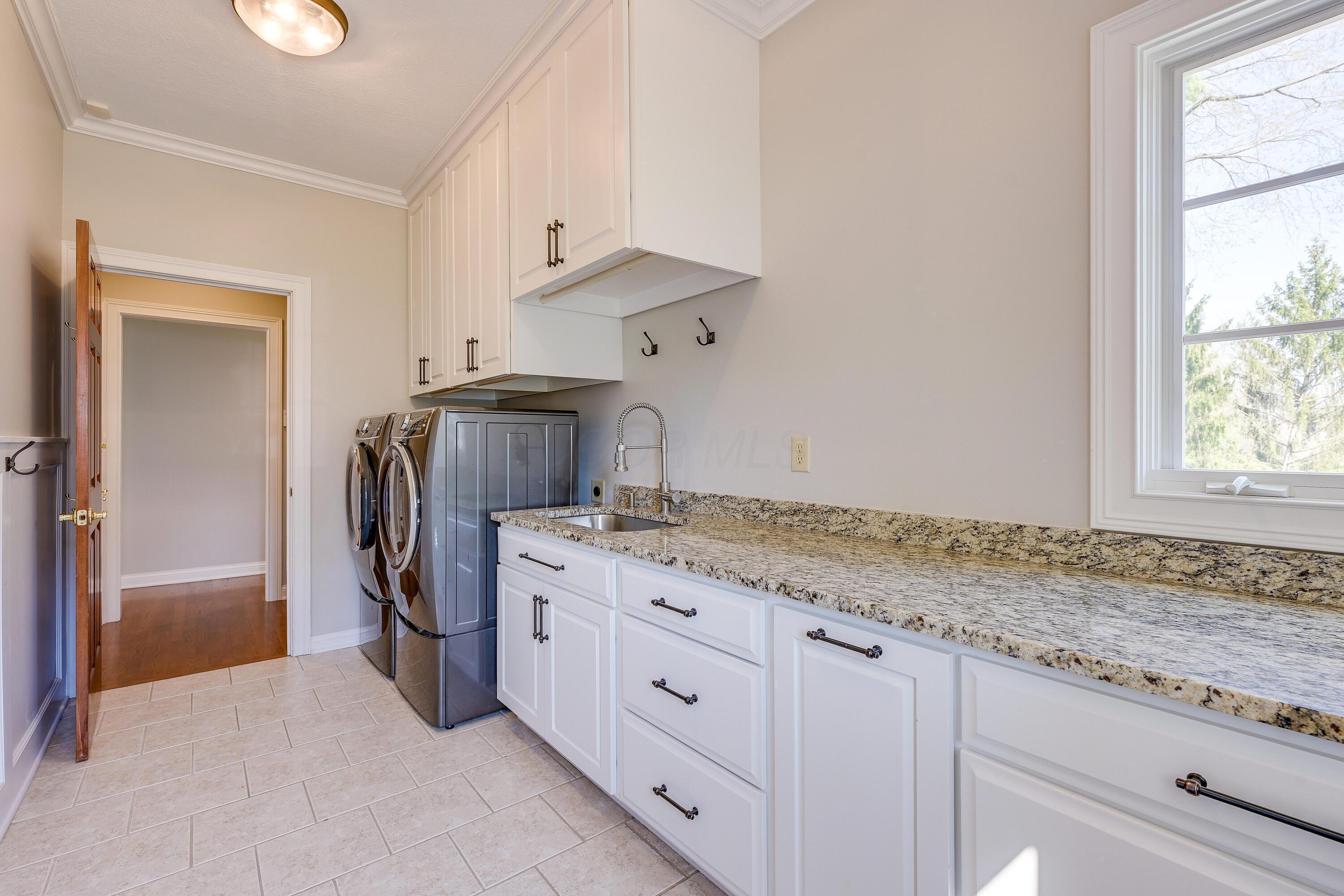 126 Cressingham Lane, Powell, Ohio image 31
