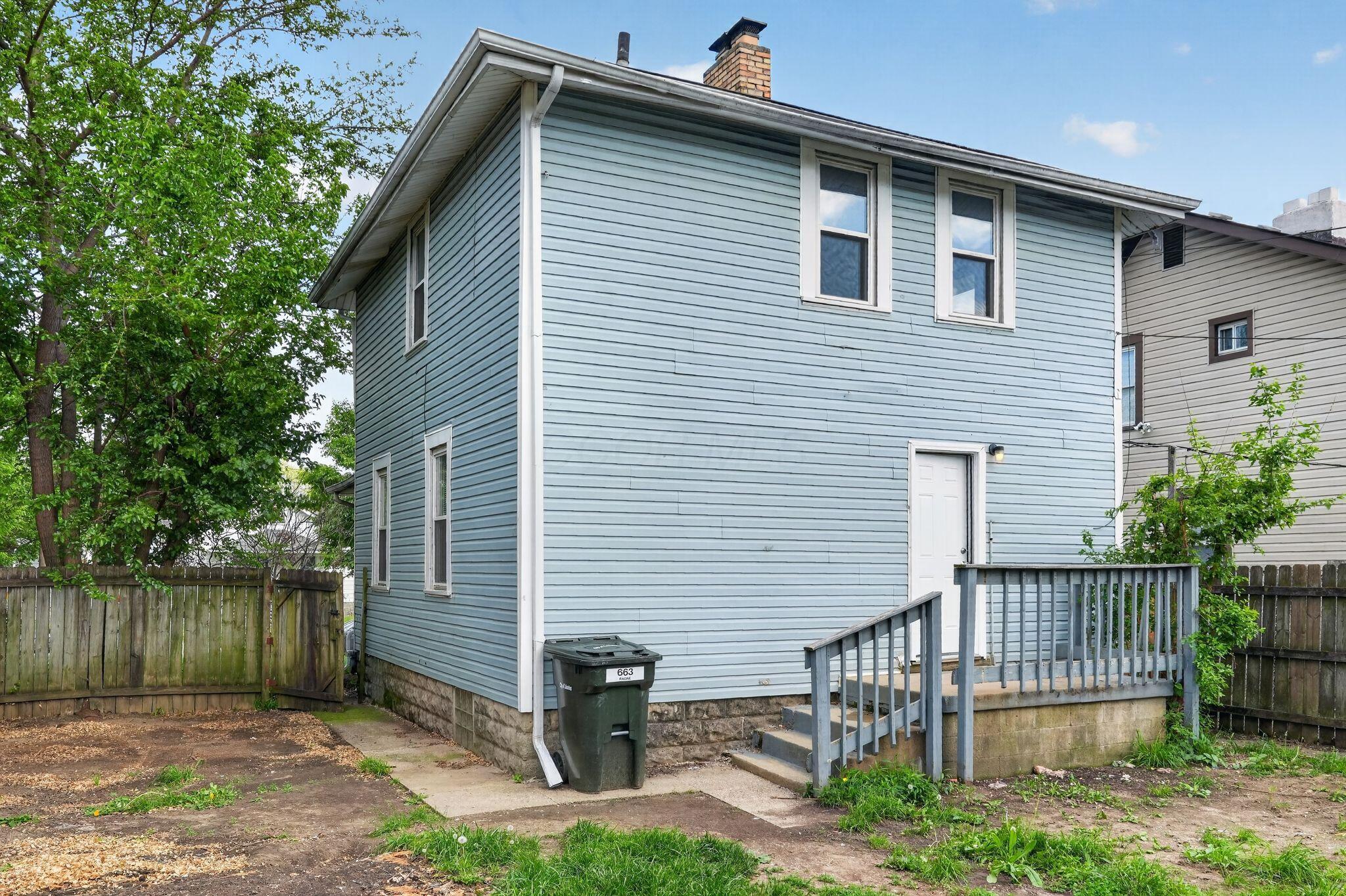 663 Racine Avenue