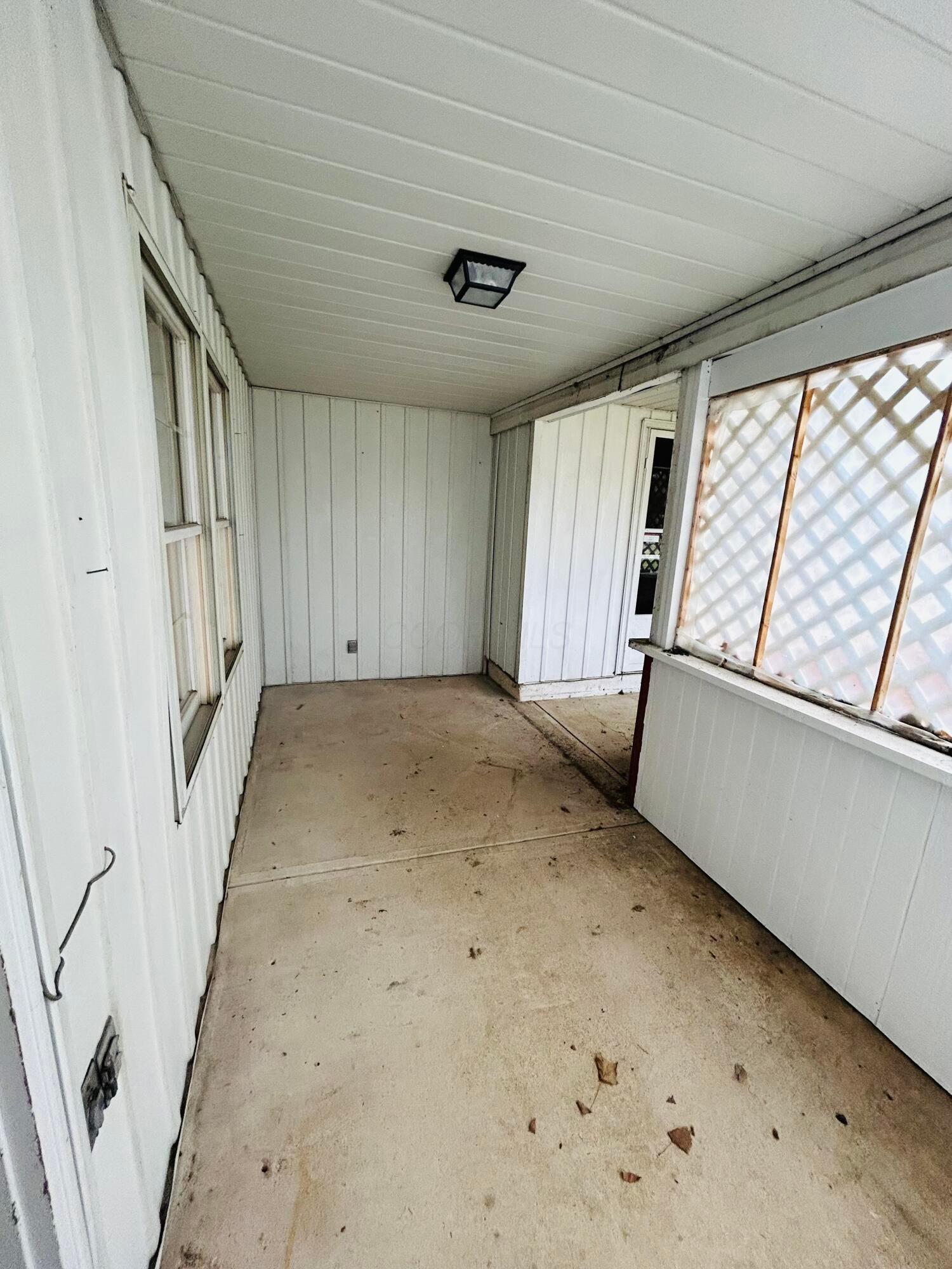 70 E Columbus Street, Lithopolis, Ohio image 11
