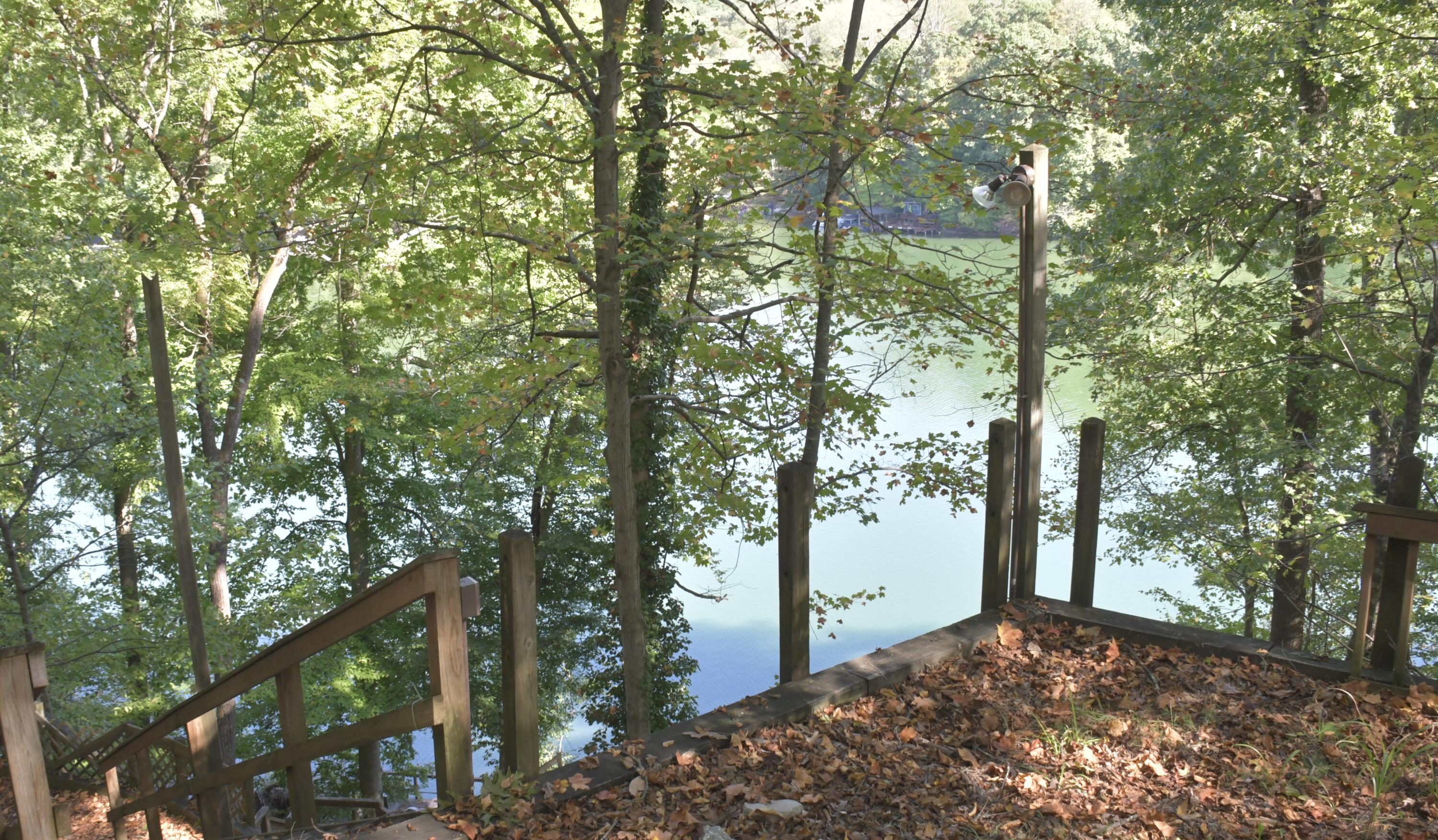 1216 Taos Lane, Sugar Grove, Ohio image 12