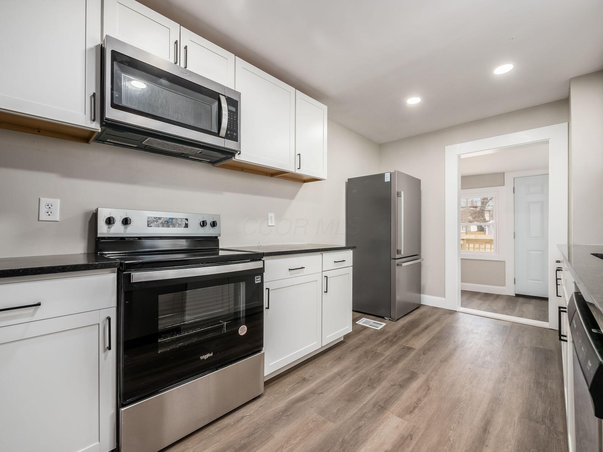925 Miller Avenue, Columbus, Ohio image 12