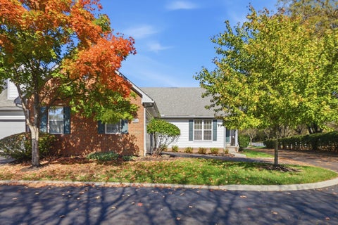 Photo of 6427 Upper Lake Circle, Westerville, OH 43082 (MLS # 226038990)