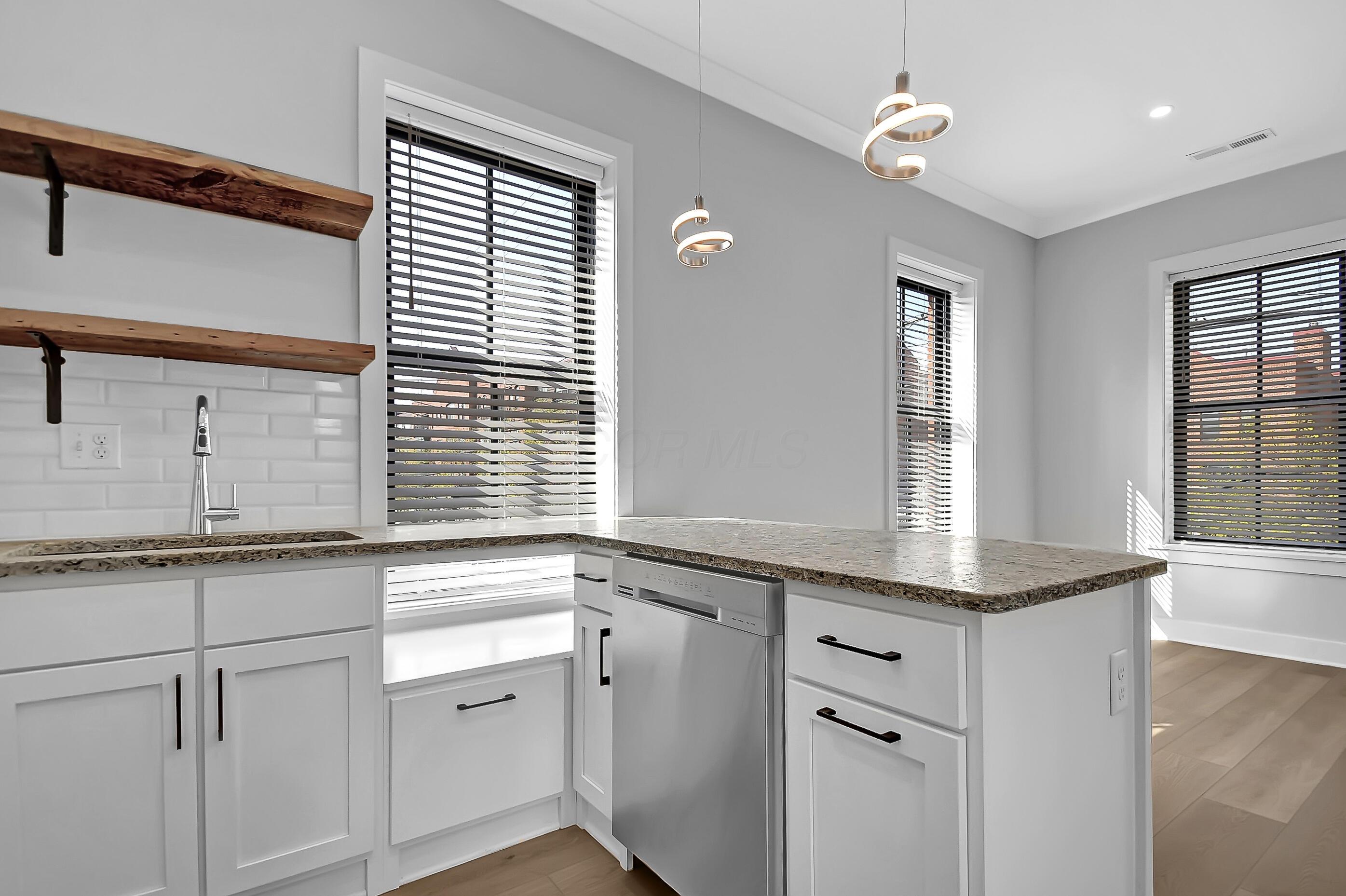 88 W Frankfort Street