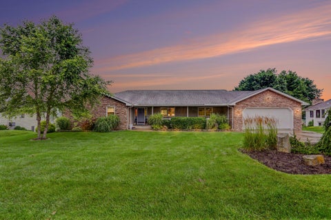Photo of 922 Fairway Drive, Howard, OH 43028 (MLS # 226029227)