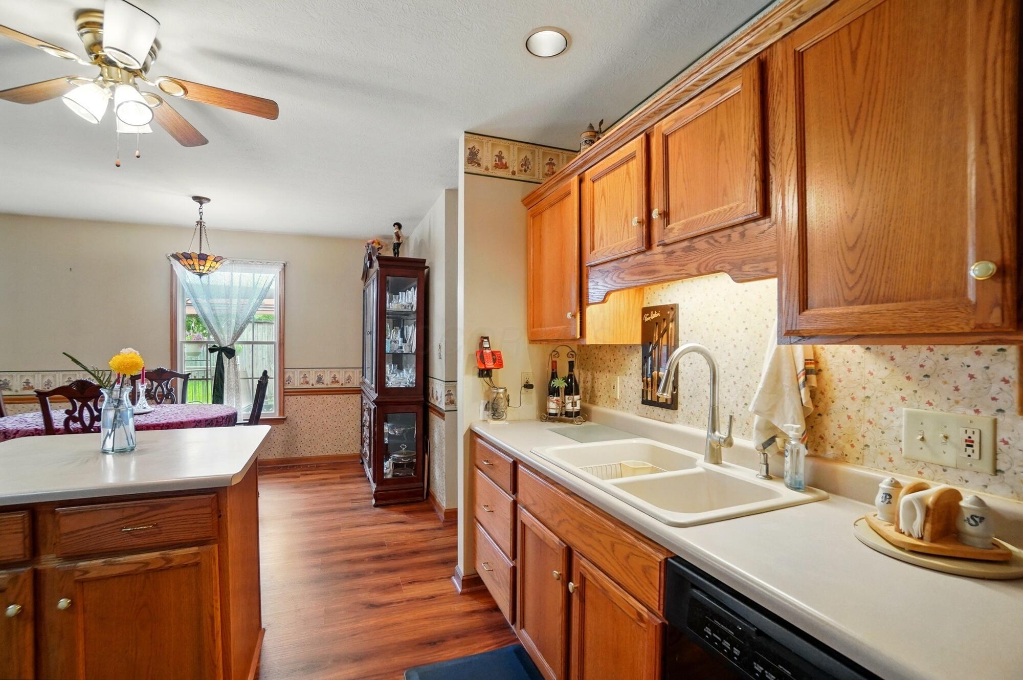 415 Yencer Street, Baltimore, Ohio image 22