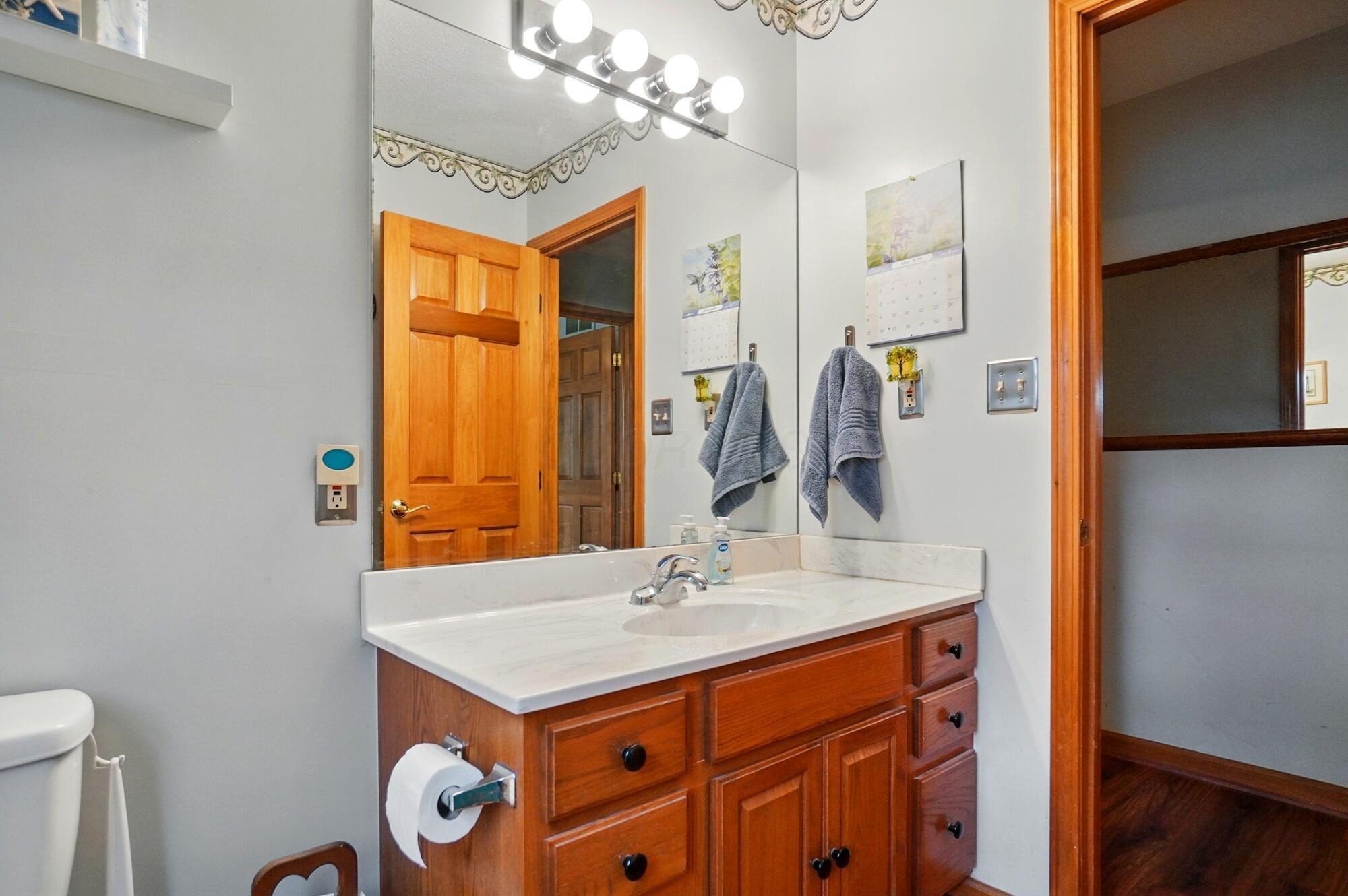 415 Yencer Street, Baltimore, Ohio image 33