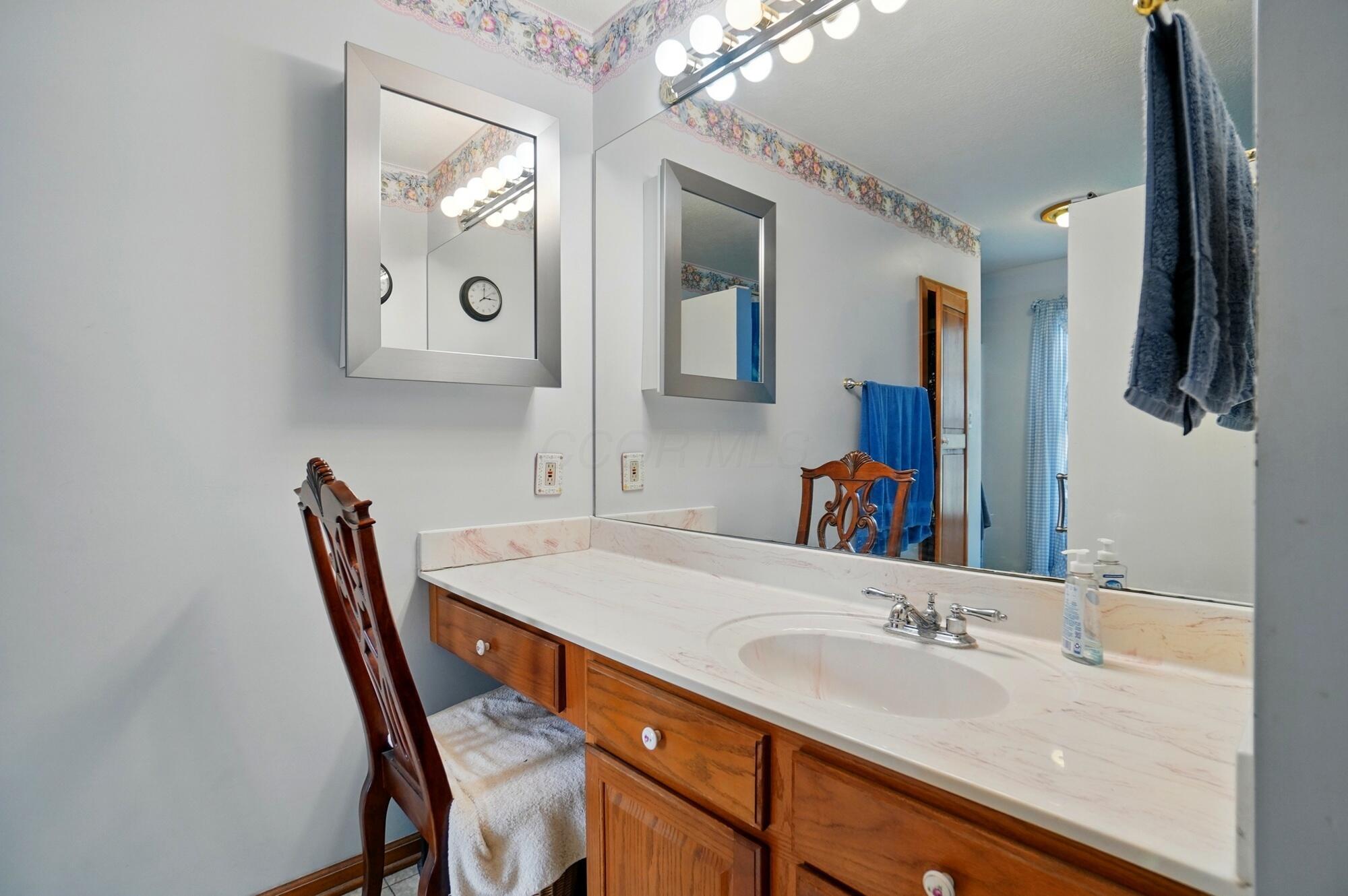 415 Yencer Street, Baltimore, Ohio image 27
