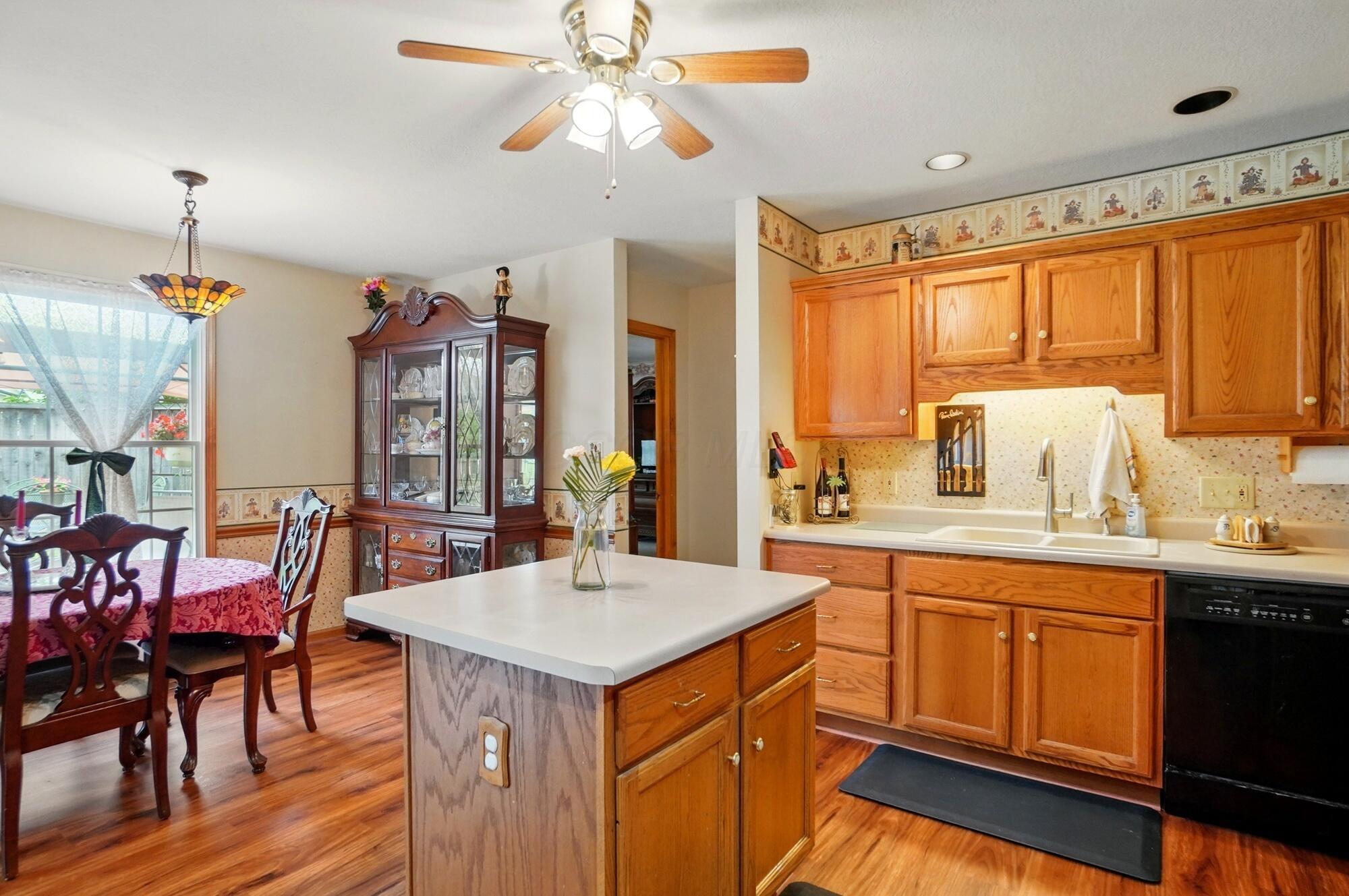 415 Yencer Street, Baltimore, Ohio image 18