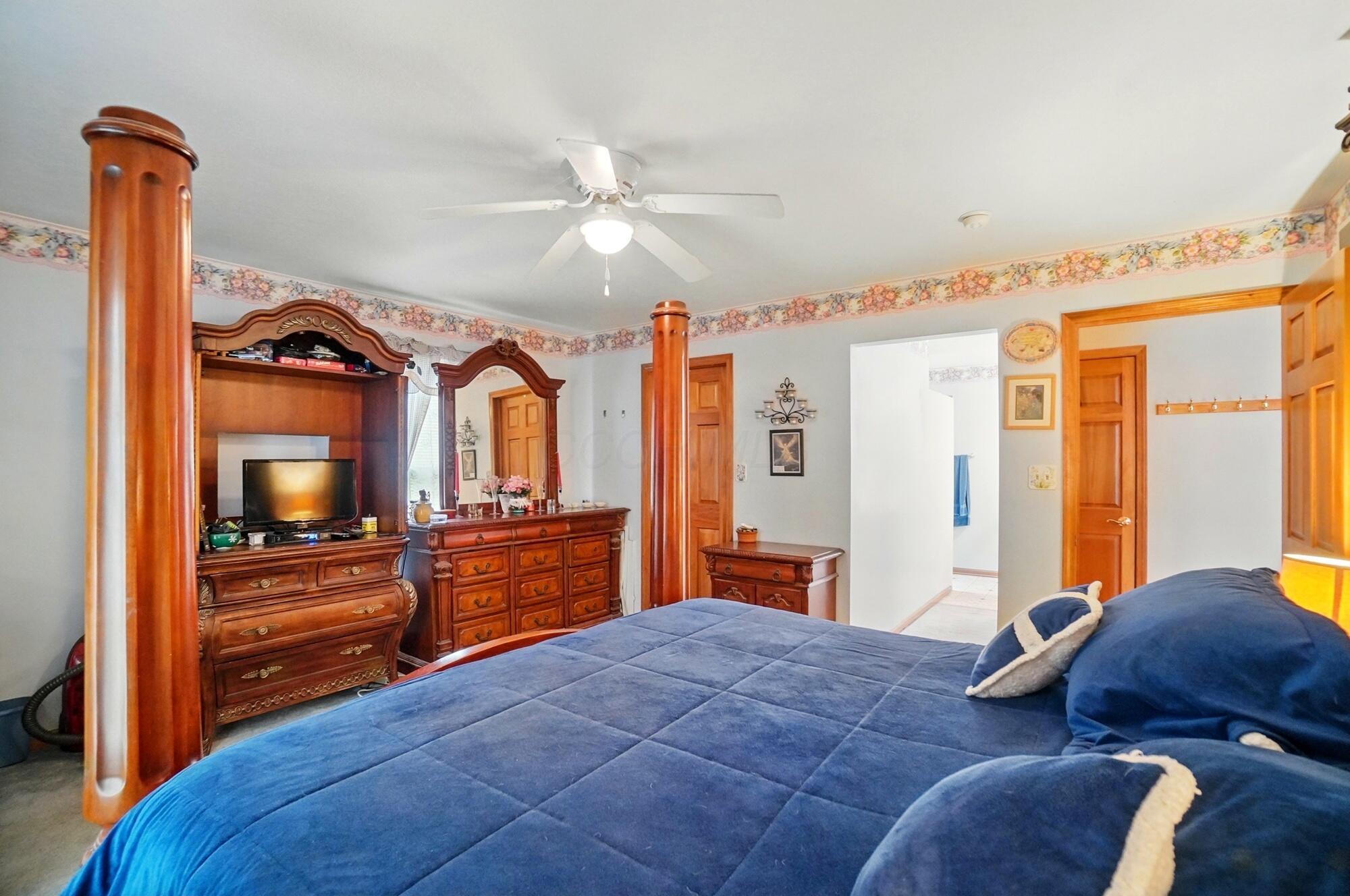 415 Yencer Street, Baltimore, Ohio image 26