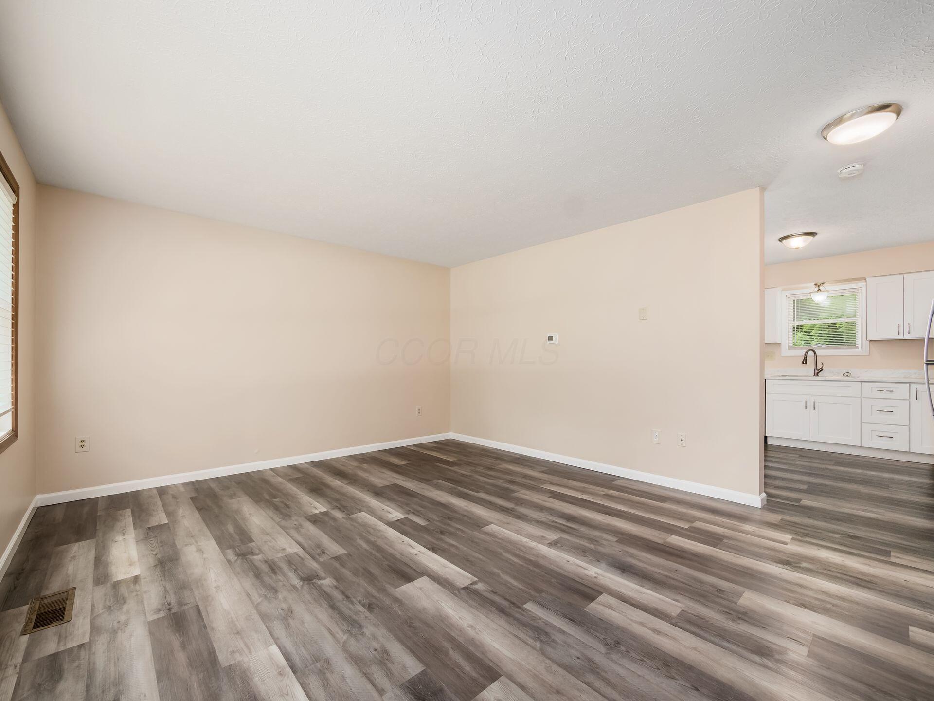 2479 Willow View Court