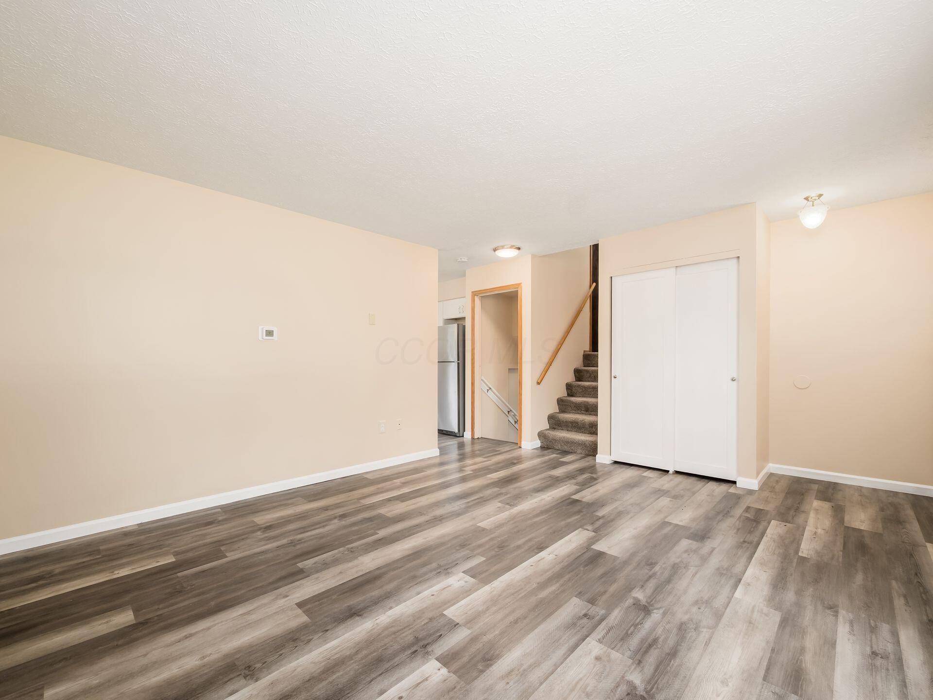 2479 Willow View Court