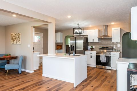 Tiny photo for 734 Emmalyn Avenue, Urbana, OH 43078 (MLS # 226002989)