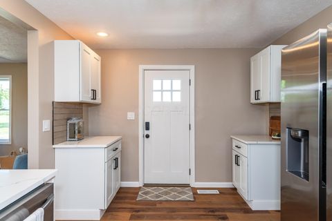 Tiny photo for 734 Emmalyn Avenue, Urbana, OH 43078 (MLS # 226002989)