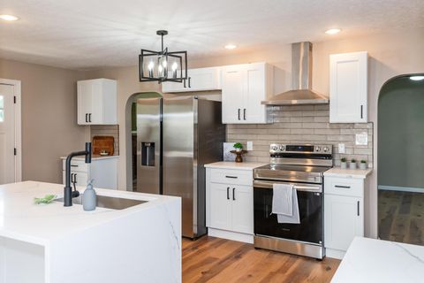 Tiny photo for 734 Emmalyn Avenue, Urbana, OH 43078 (MLS # 226002989)