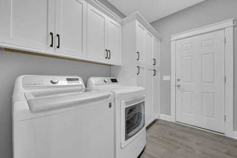 Tiny photo for 1060 Challis Springs Drive, New Albany, OH 43054 (MLS # 225042206)