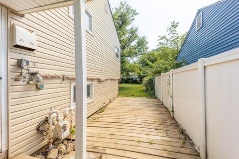 Tiny photo for 1310 Manfeld Drive, Columbus, OH 43227 (MLS # 226000782)