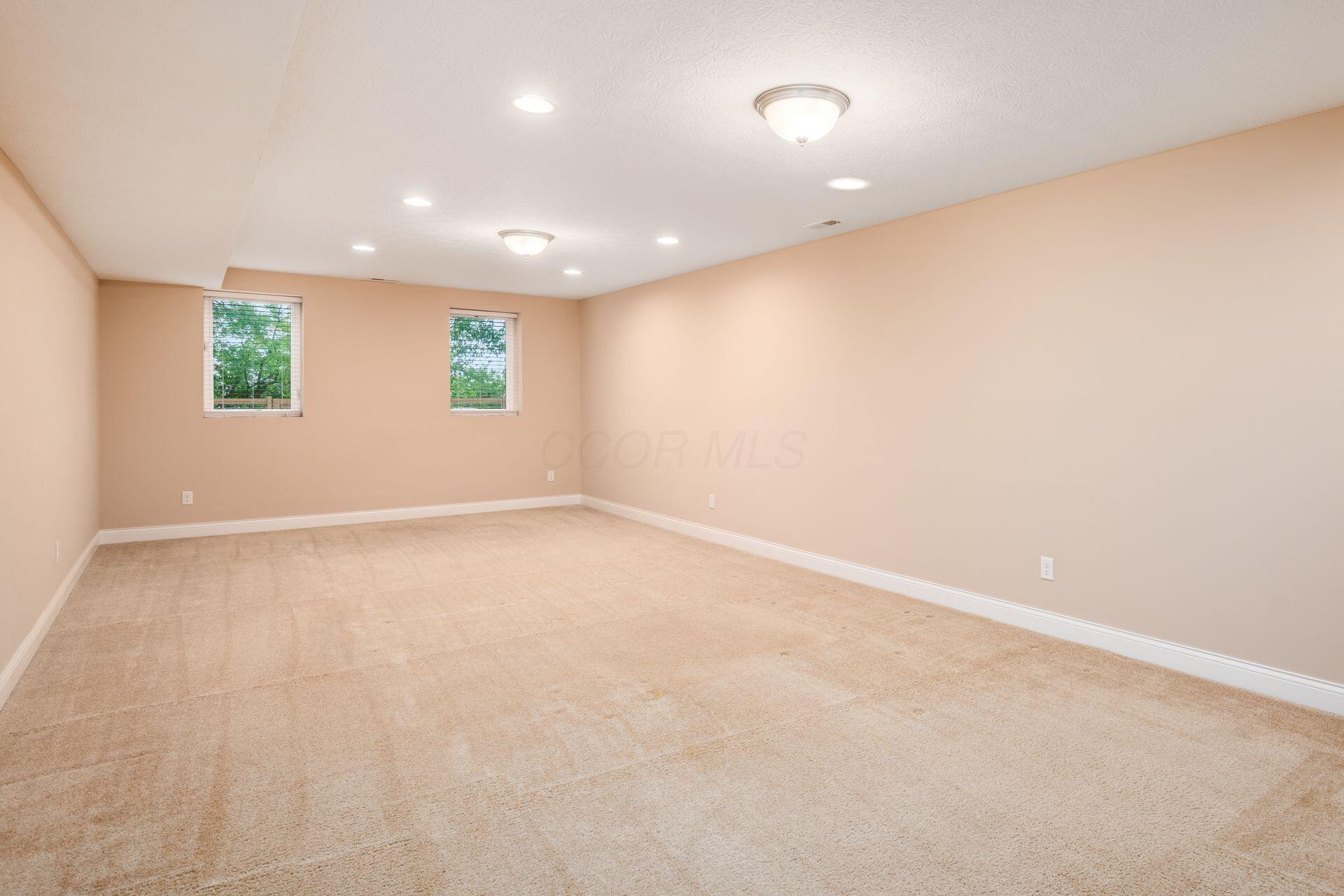 628 Willow Grove Drive, Delaware, Ohio image 43