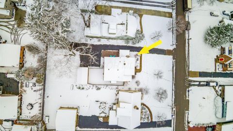 Tiny photo for 261 S Kellner Road, Columbus, OH 43209 (MLS # 225044625)