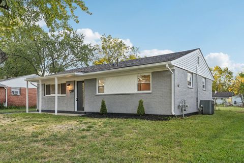 Photo of 3955 E Fulton Street, Columbus, OH 43227 (MLS # 225037391)